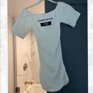 WHITE OFF SHOULDER FITTED DRESS! MANIERE DE VOIR